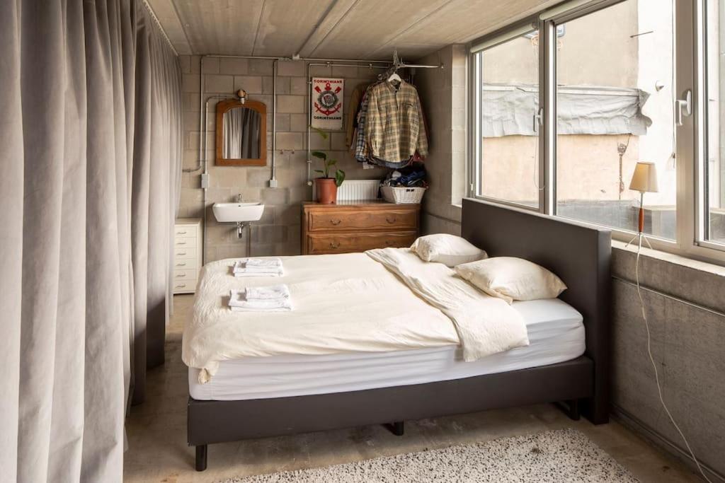 Vakantiehuis Mari's: Multifunctional Shelter With Big Garden